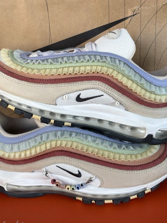 NEW Nike Air Max 97 BT “Be True” Multicolor FD8637 600 Men’s Size 10 main image 9